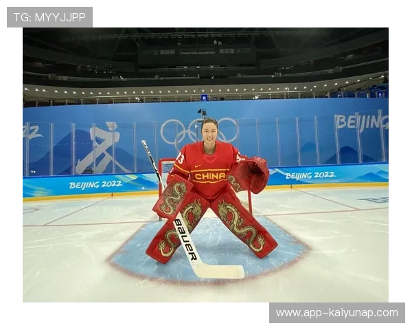 冰球门将与后防合作创造零封神话 冰球门将与后防合作创造零封神话