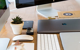 开云网页版登录入口-篮网公布新赛季球员宣传照片，篮网新球衣图片